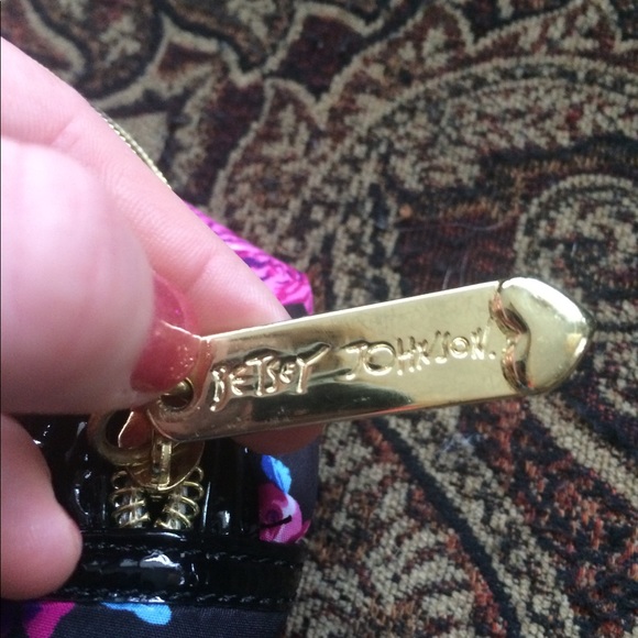 Betsey Johnson Bag - Picture 4 of 5